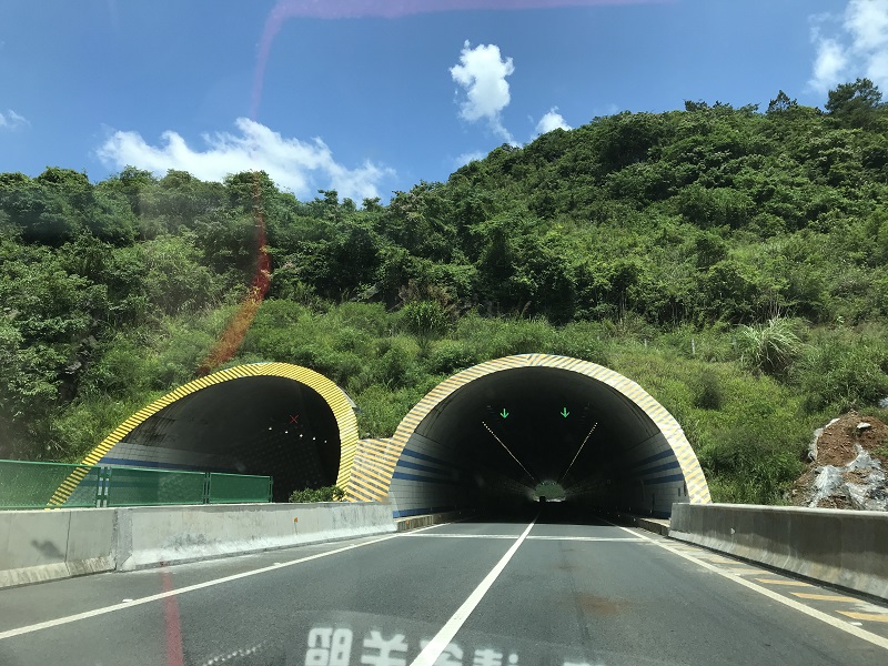 公路隧道反光漆