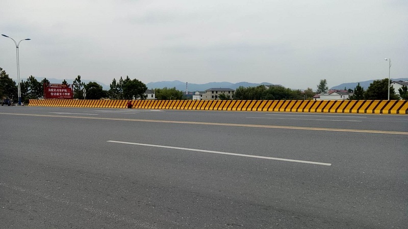 烟台-恭喜东莞汇胜化工道路专用反光漆又“拿下”一城