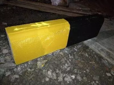 【客户反馈】道路立面反光漆施工效果