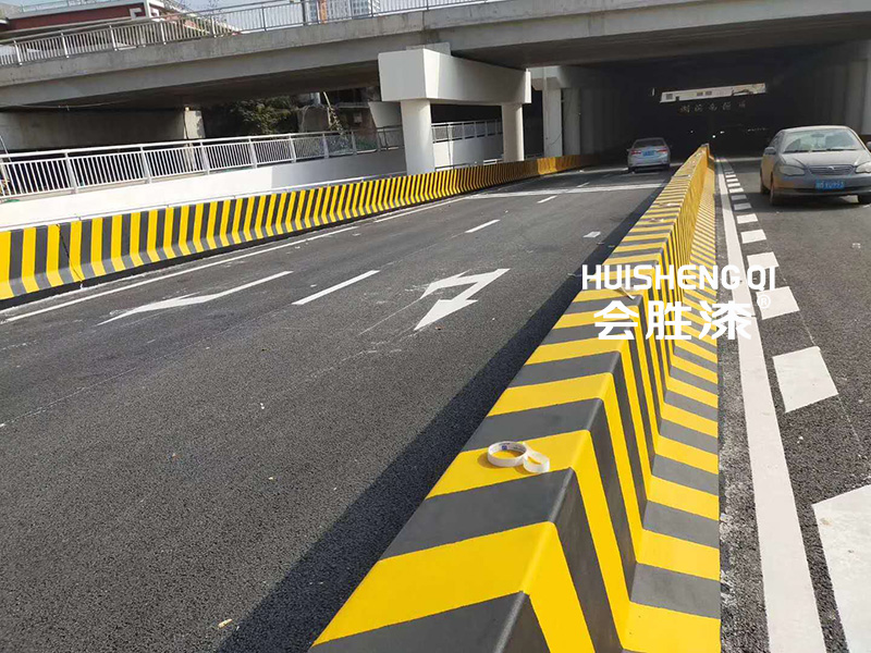 公路反光漆特点你知道几个？