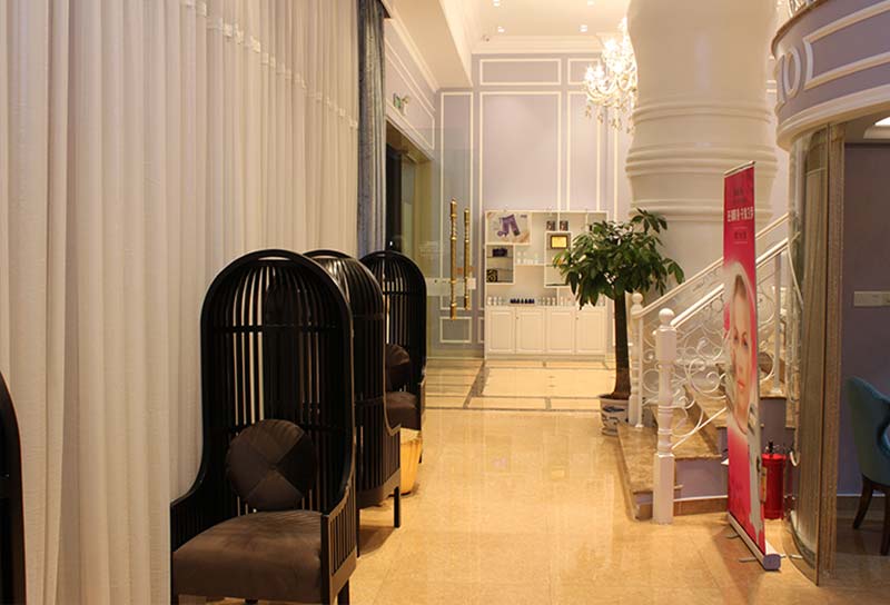 美容院用的面部清洁仪器有什么特点？哪里可以购买？